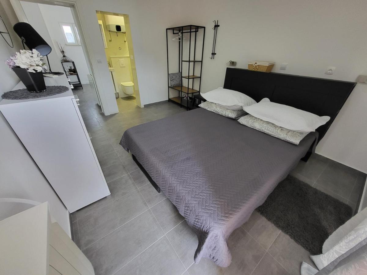 Apartment Nikmar *