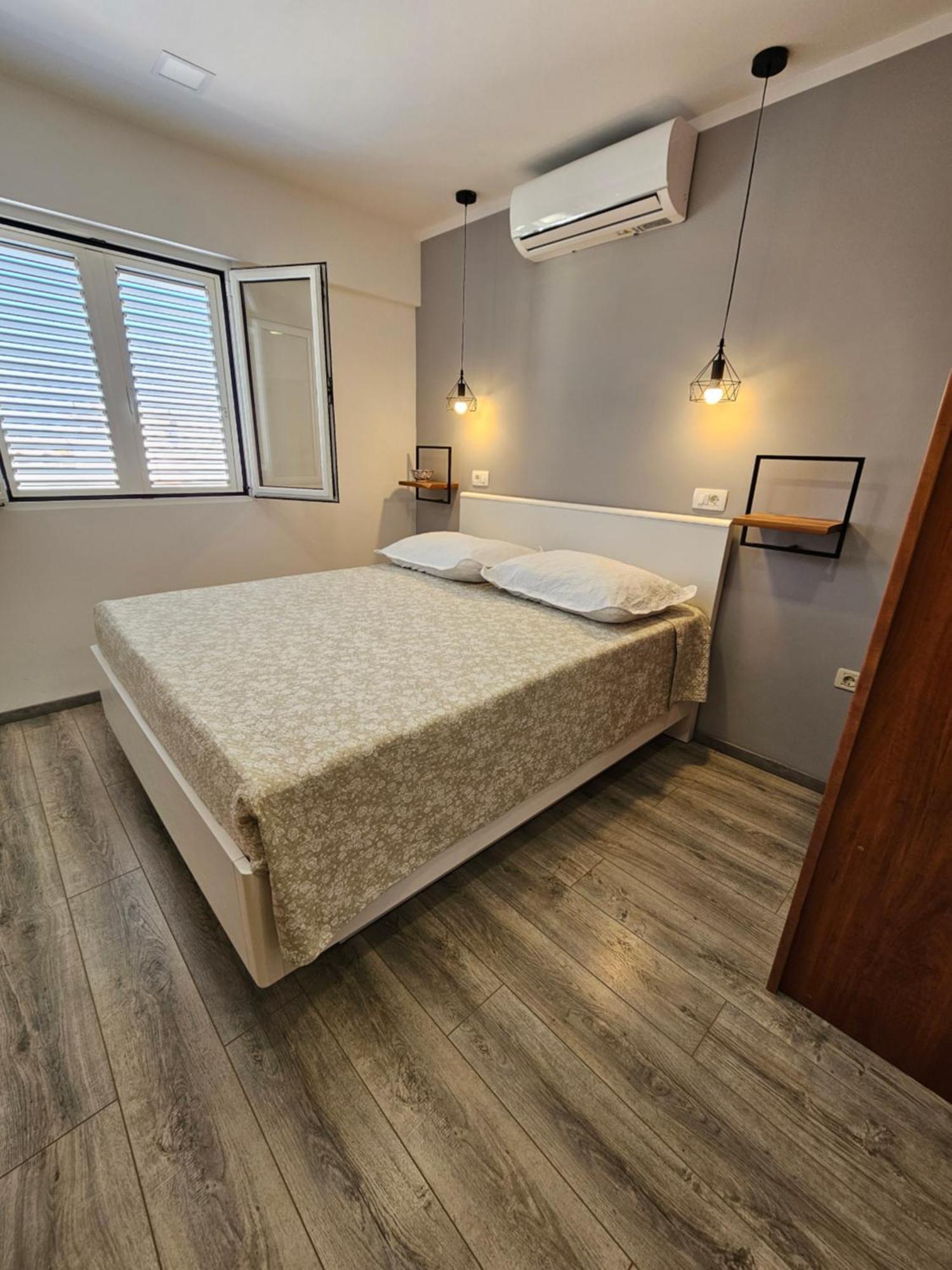 Apartment Nikmar Makarska